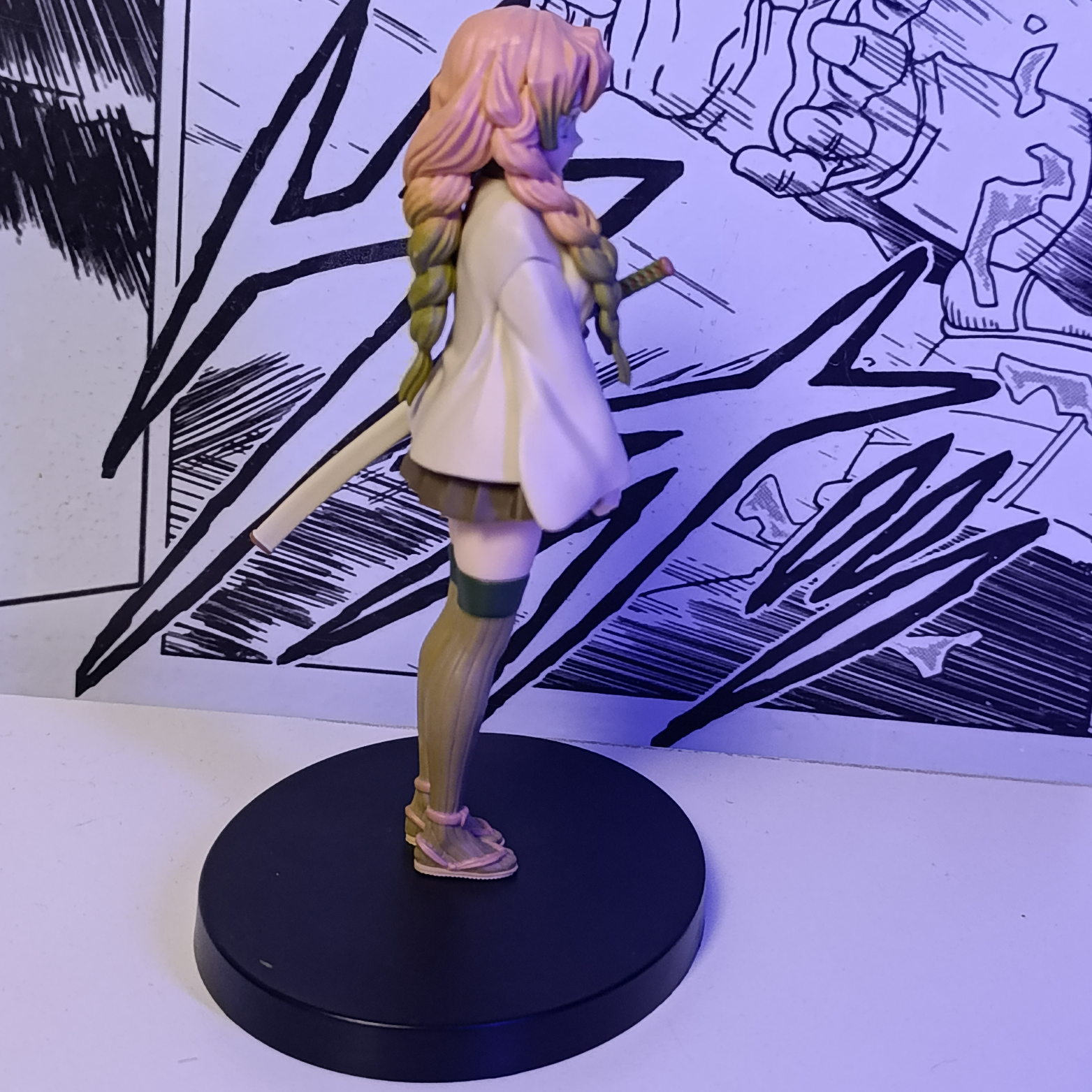 Mitsuri Kanroji 100% Original Sem caixa [BANPRESTO]