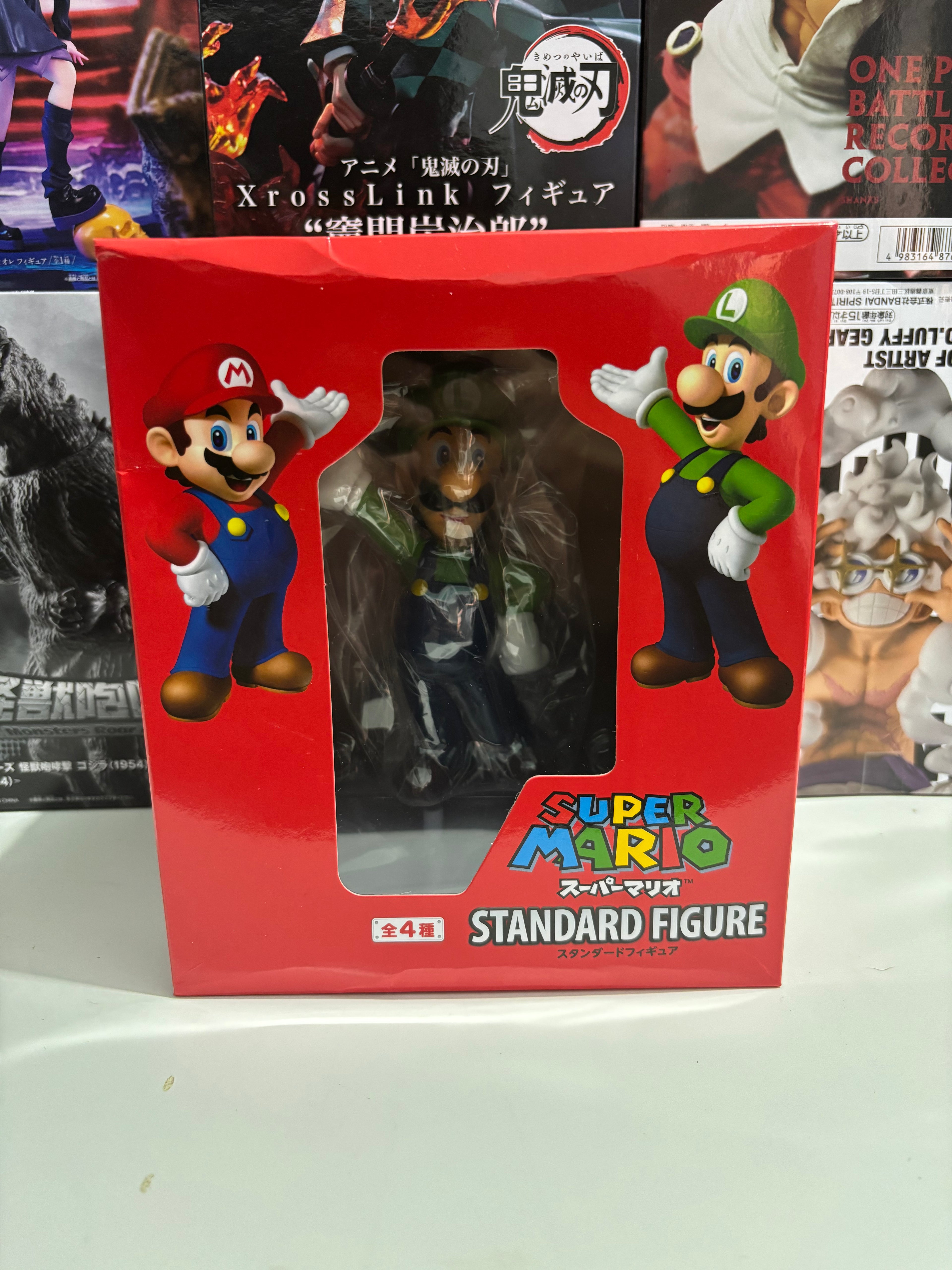 Luigi " Standard Figure" Nitendo %100 Original Lacrado