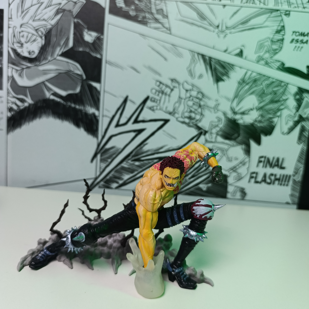 Action Figure Katakuri Duel Memories Banpresto One Piece sem caixa